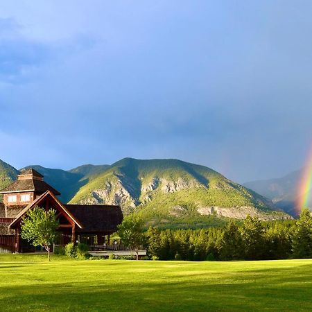 Headwaters Lodge At Eagle Ranch Resort Invermere Kültér fotó